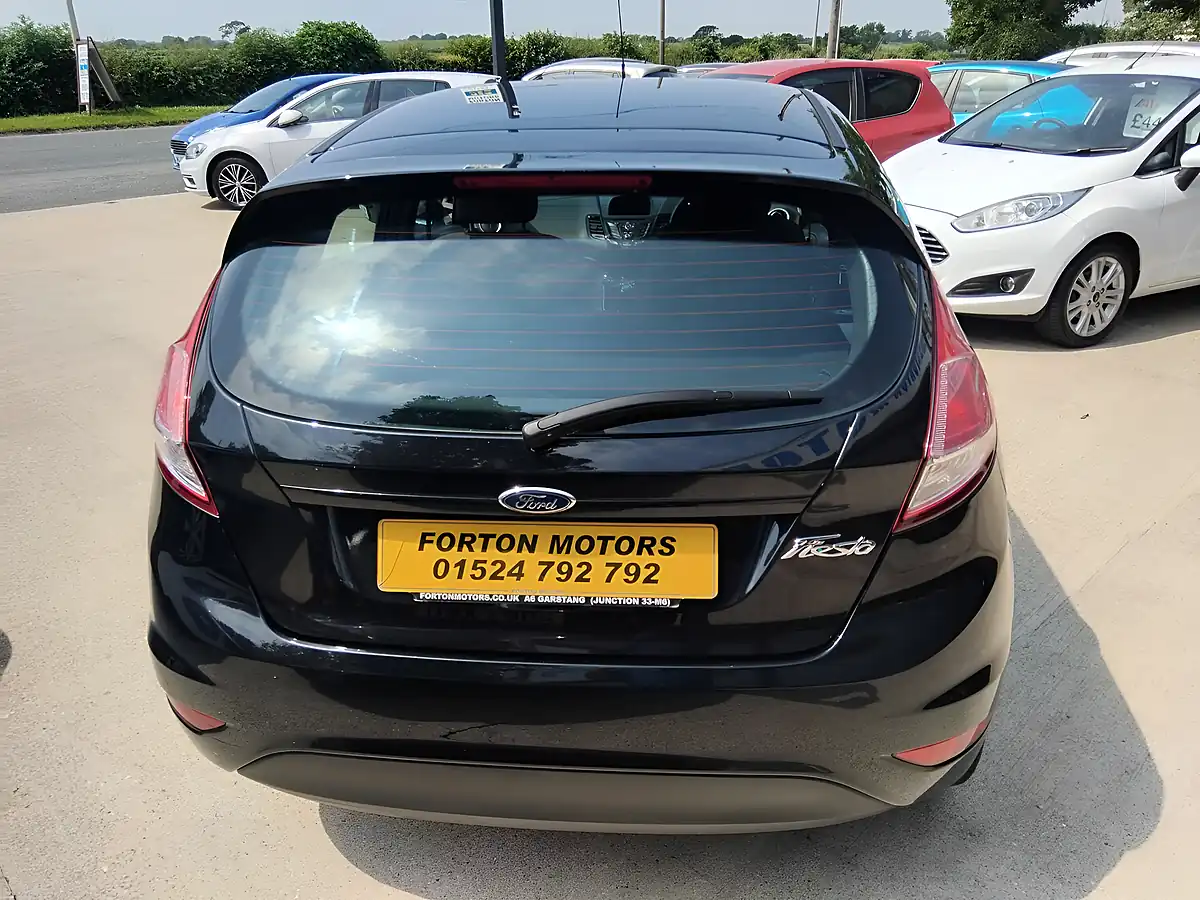 Used 2015 Ford Fiesta Zetec Black - Interior and Exterior details 10