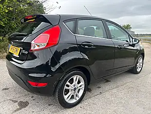 Used 2015 Ford Fiesta Zetec Black - Interior and Exterior details 10