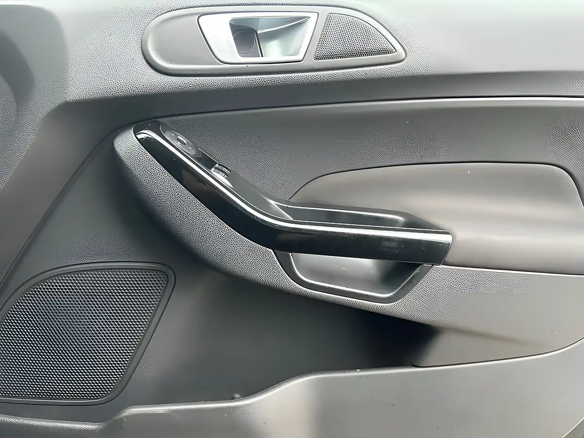 Used 2015 Ford Fiesta Zetec Black - Interior and Exterior details 14