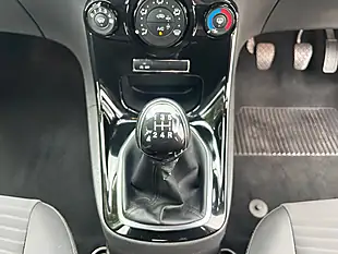 Used 2015 Ford Fiesta Zetec Black - Interior and Exterior details 16