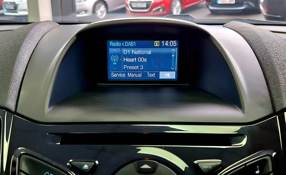 Used 2015 Ford Fiesta Zetec Black - Interior and Exterior details 13
