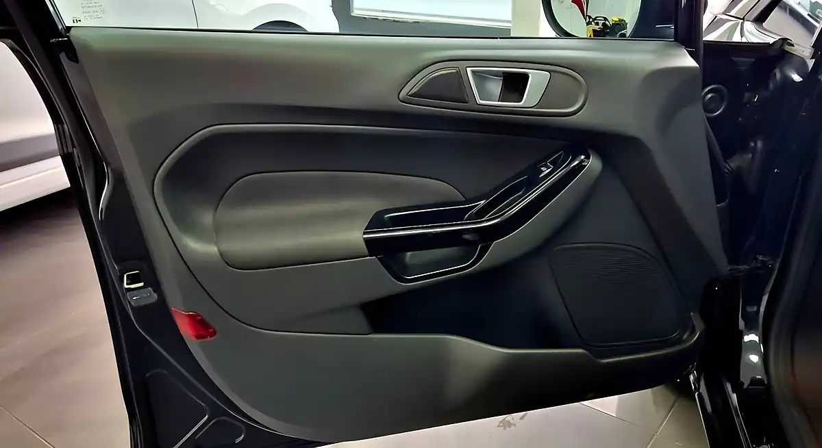 Used 2015 Ford Fiesta Zetec Black - Interior and Exterior details 18