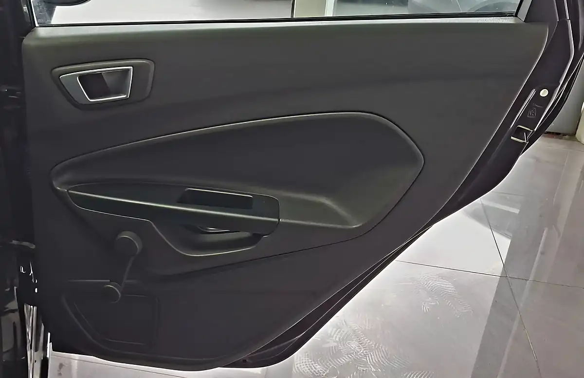 Used 2015 Ford Fiesta Zetec Black - Interior and Exterior details 19