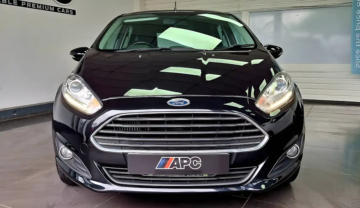 Used 2015 Ford Fiesta Zetec Black - Interior and Exterior details 9