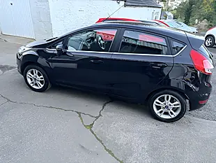 Used 2015 Ford Fiesta Zetec Black - Interior and Exterior details 8