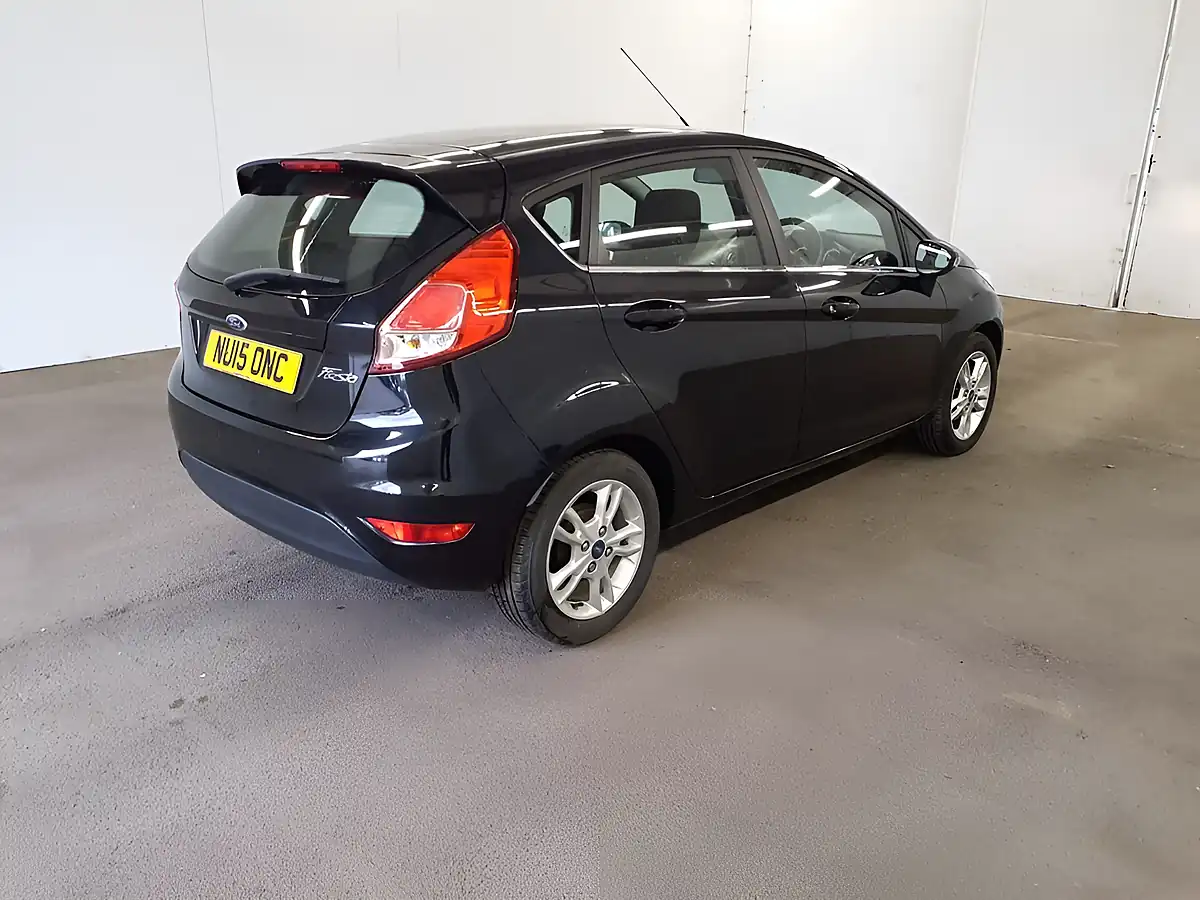 Used 2015 Ford Fiesta Zetec Black - Interior and Exterior details 8