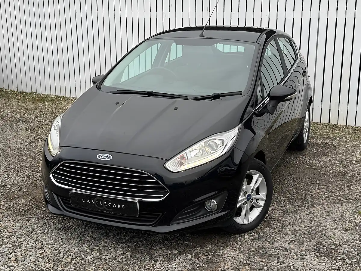 Used 2015 Ford Fiesta Zetec Black - Interior and Exterior details 3