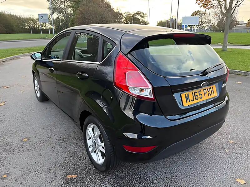 Used 2015 Ford Fiesta Zetec Black - Interior and Exterior details 5