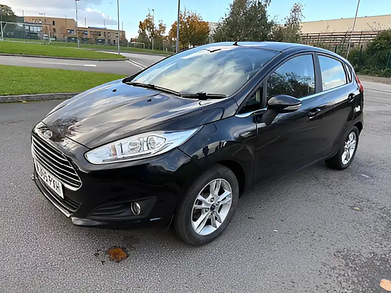 Used 2015 Ford Fiesta Zetec Black - Interior and Exterior details 7