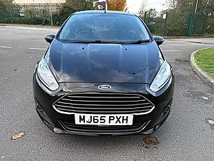 Used 2015 Ford Fiesta Zetec Black - Interior and Exterior details 8
