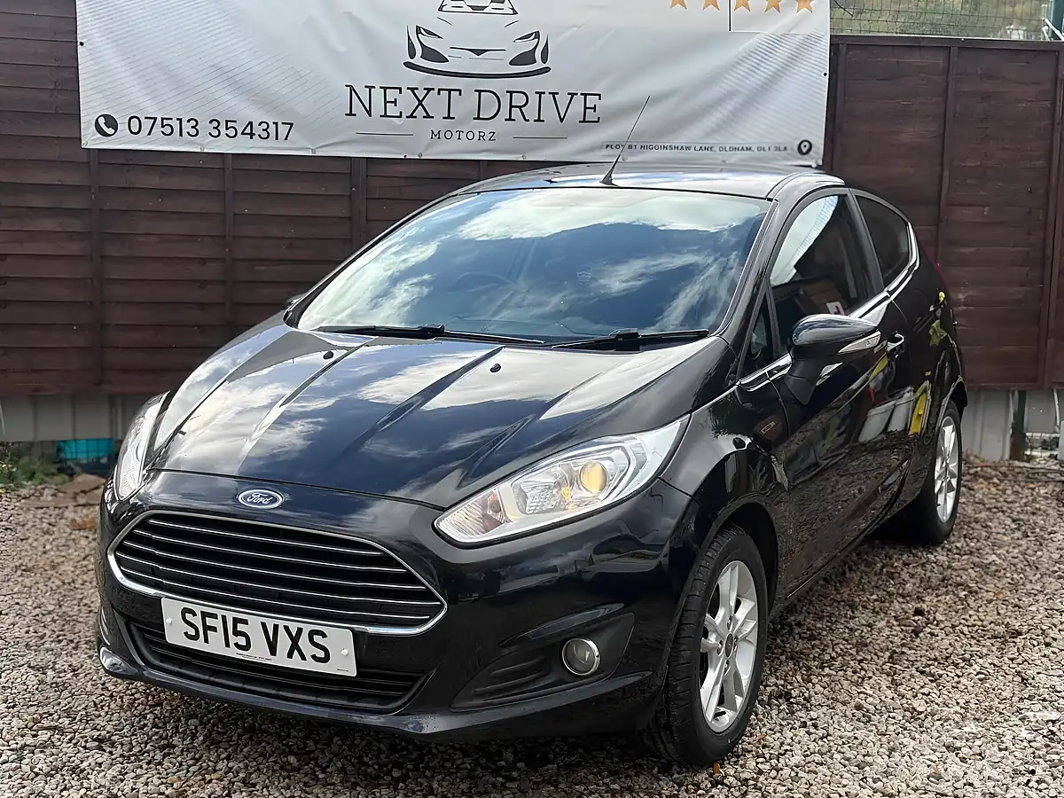 Used 2015 Ford Fiesta Zetec Black - Interior and Exterior details 2