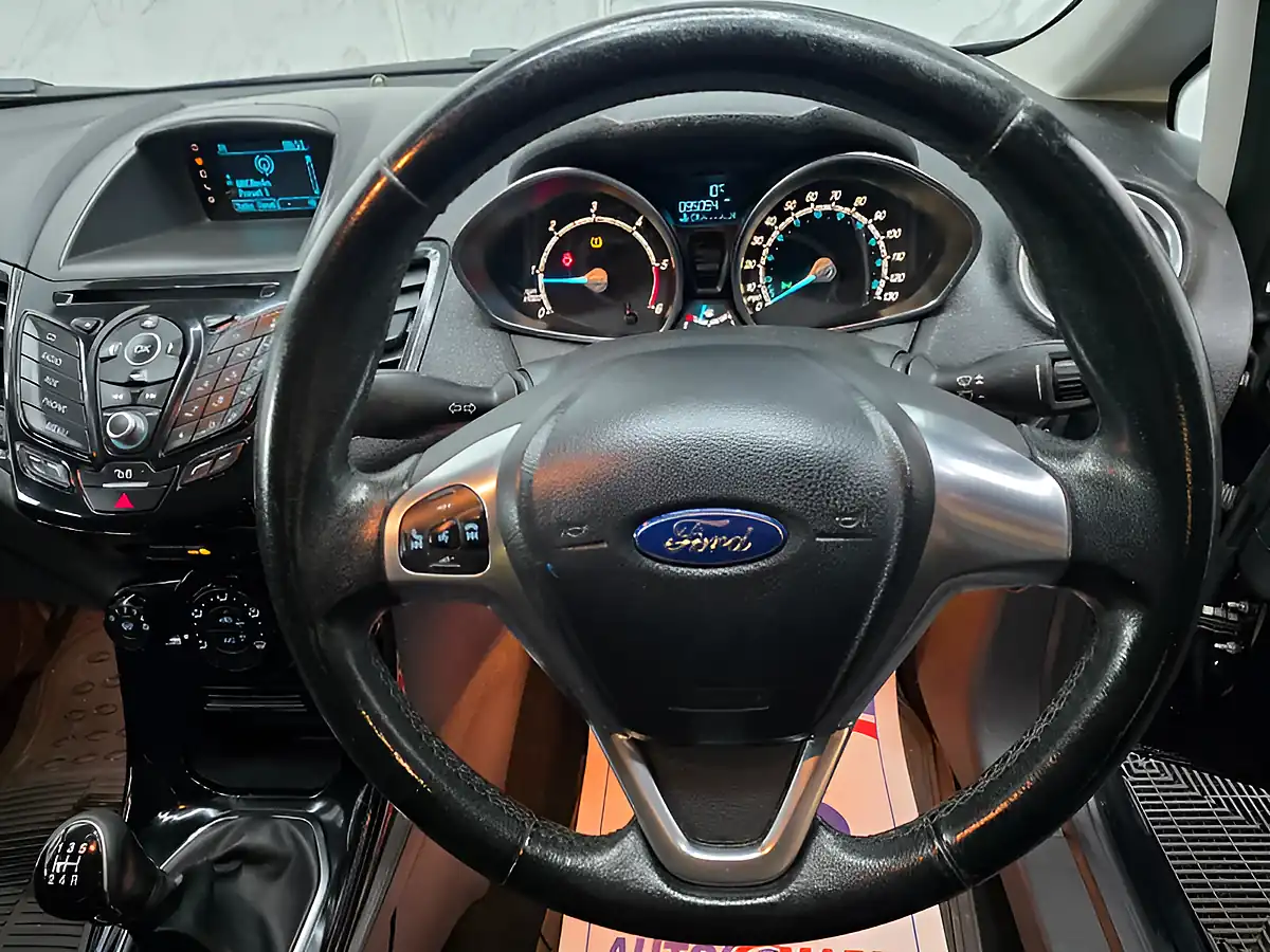 Used 2015 Ford Fiesta Zetec Black - Interior and Exterior details 11