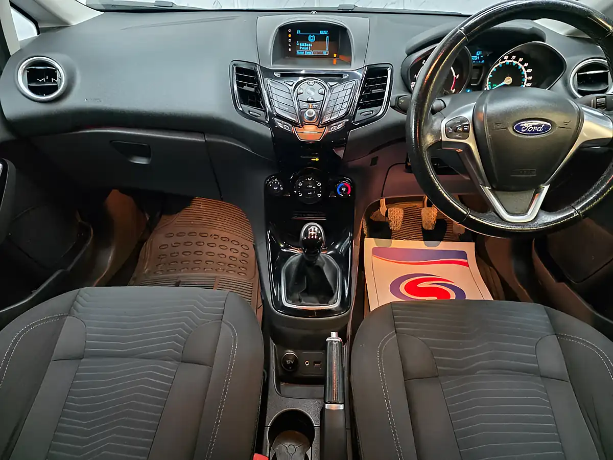 Used 2015 Ford Fiesta Zetec Black - Interior and Exterior details 12