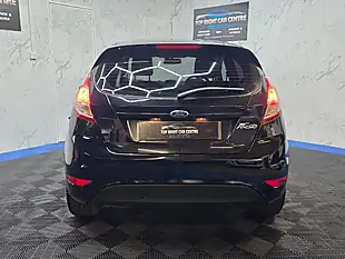 Used 2015 Ford Fiesta Zetec Black - Interior and Exterior details 6