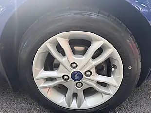 Used 2015 Ford Fiesta Zetec Blue - Interior and Exterior details 10