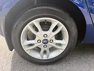 Used 2015 Ford Fiesta Zetec Blue - Interior and Exterior details 11