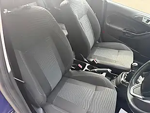 Used 2015 Ford Fiesta Zetec Blue - Interior and Exterior details 17