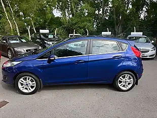 Used 2015 Ford Fiesta Zetec Blue - Interior and Exterior details 4
