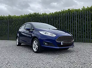 Used 2015 Ford Fiesta Zetec Blue - Interior and Exterior details 11