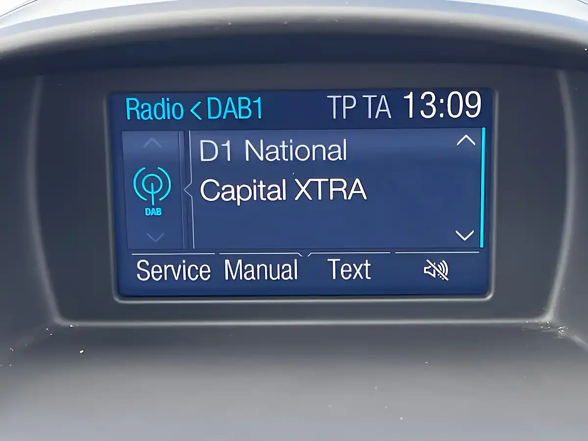 Used 2015 Ford Fiesta Zetec Blue - Interior and Exterior details 15