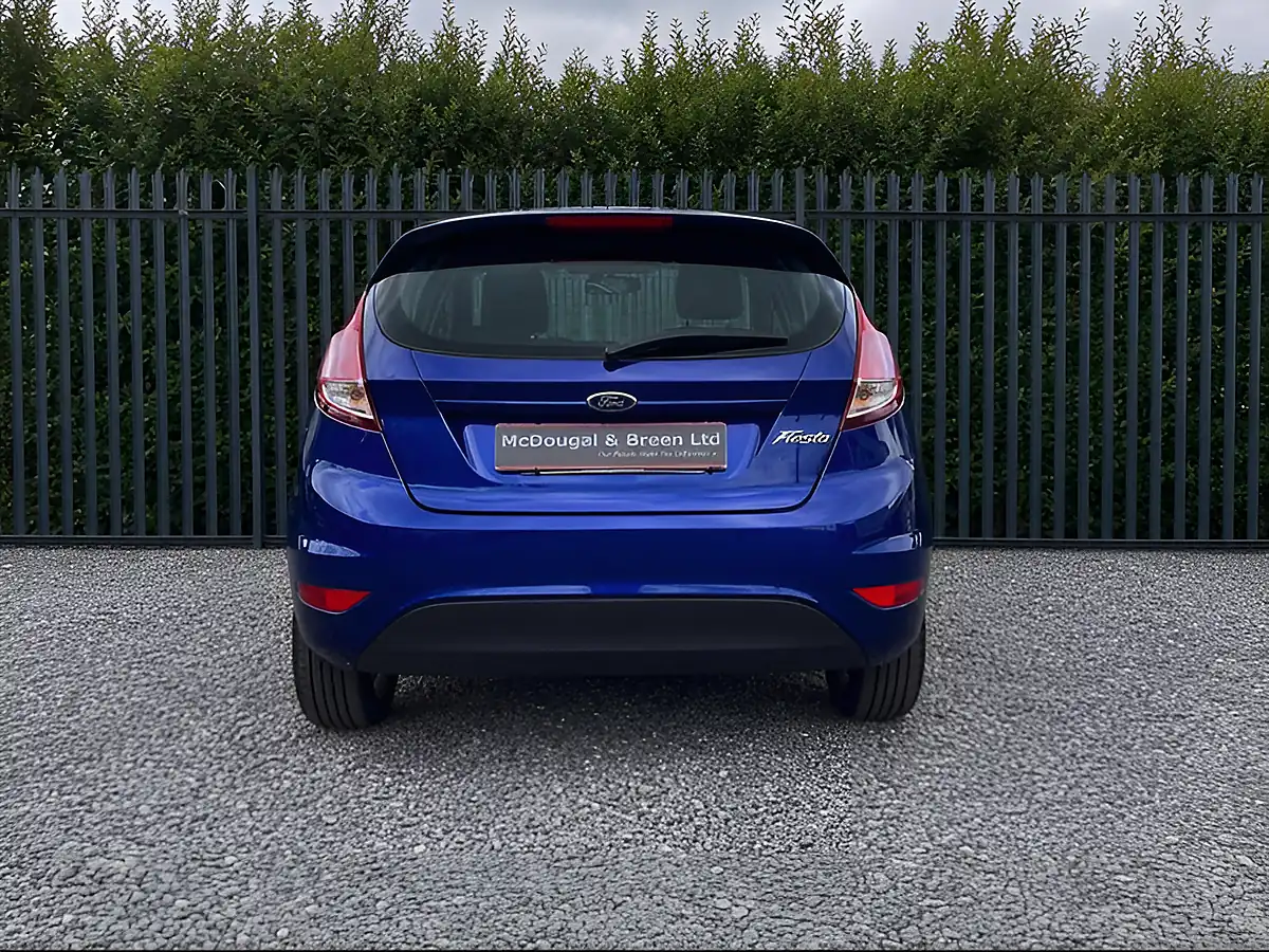 Used 2015 Ford Fiesta Zetec Blue - Interior and Exterior details 5