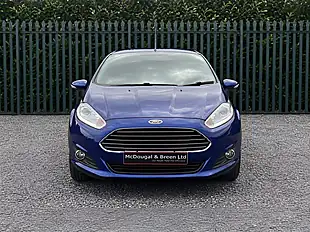 Used 2015 Ford Fiesta Zetec Blue - Interior and Exterior details 9