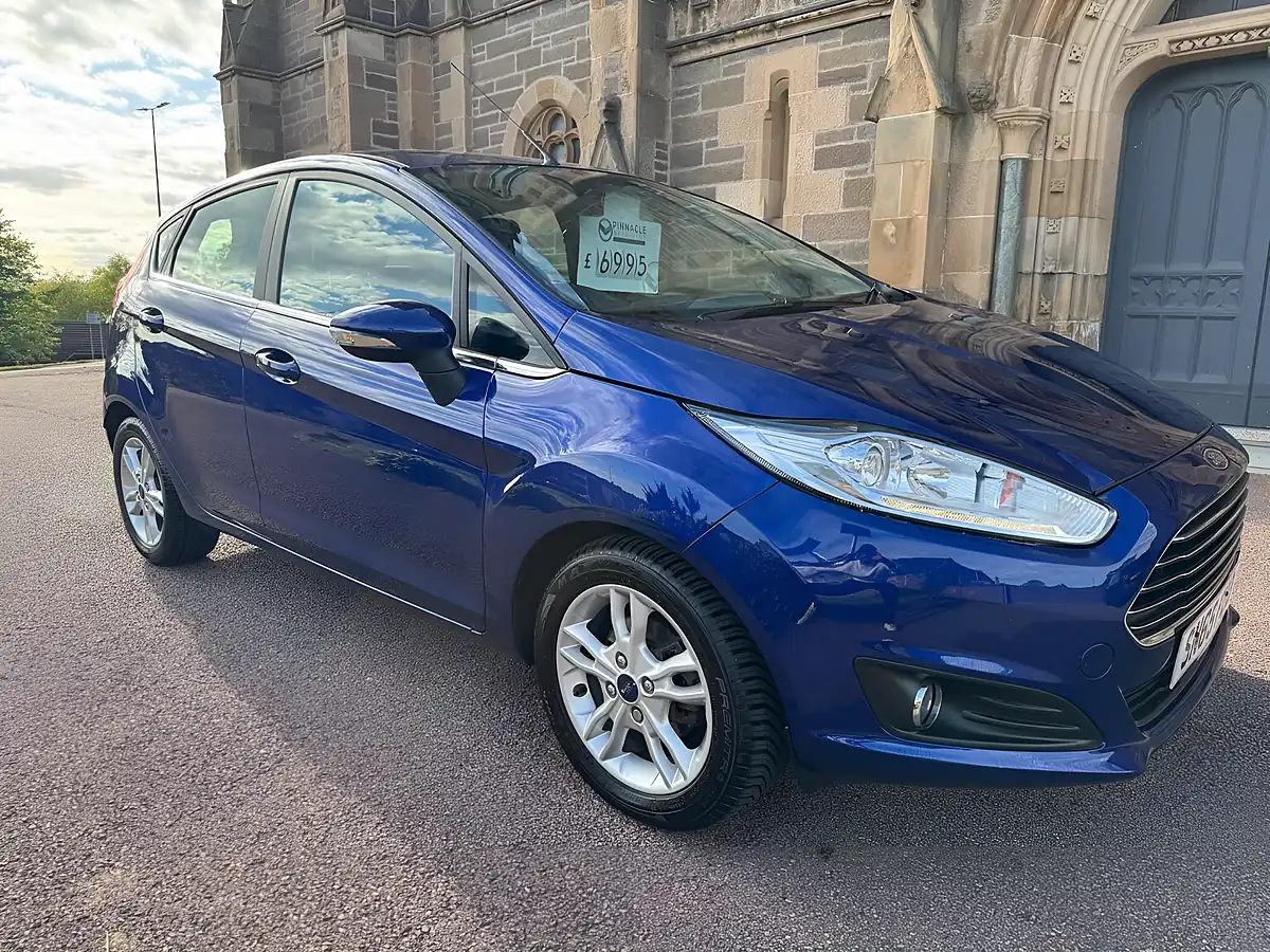 Used 2015 Ford Fiesta Zetec Blue - Interior and Exterior details 2