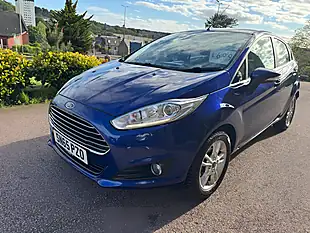Used 2015 Ford Fiesta Zetec Blue - Interior and Exterior details 5