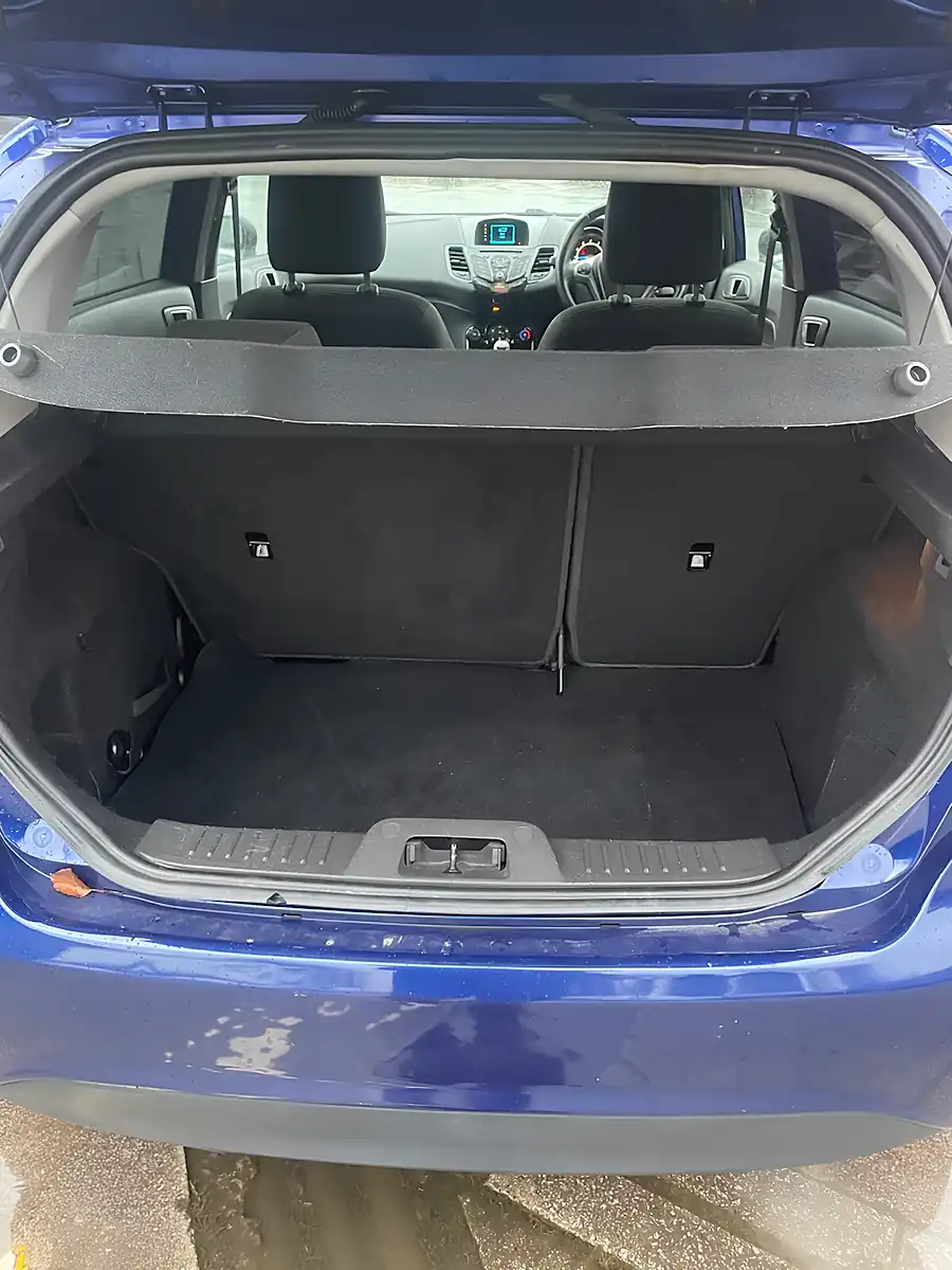 Used 2015 Ford Fiesta Zetec Blue - Interior and Exterior details 8