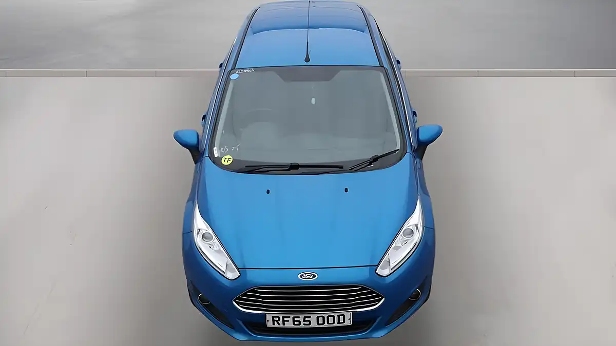 Used 2015 Ford Fiesta Zetec Blue - Interior and Exterior details 11