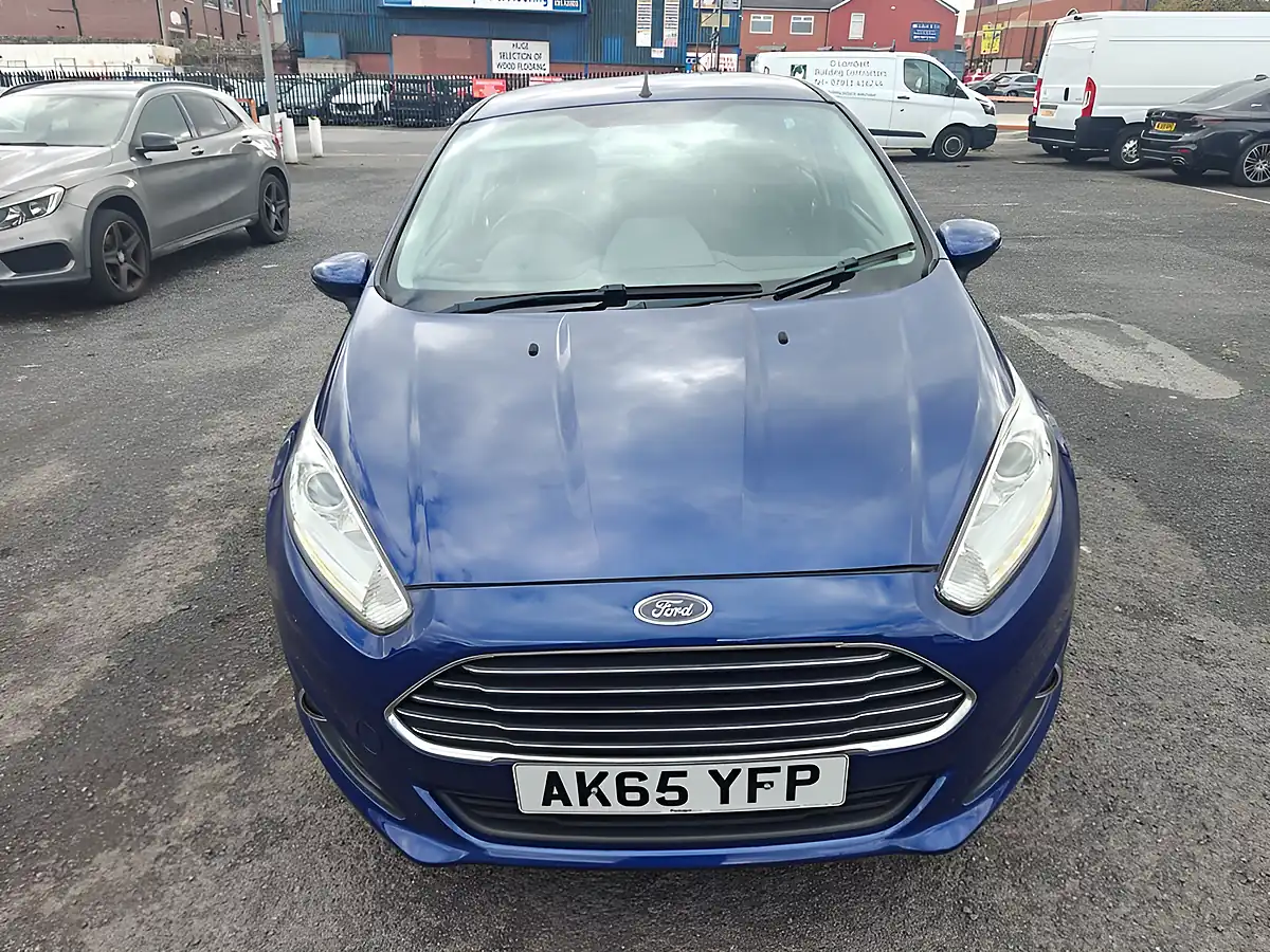 Used 2015 Ford Fiesta Zetec Blue - Interior and Exterior details 3