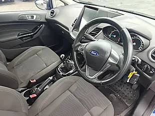 Used 2015 Ford Fiesta Zetec Blue - Interior and Exterior details 4