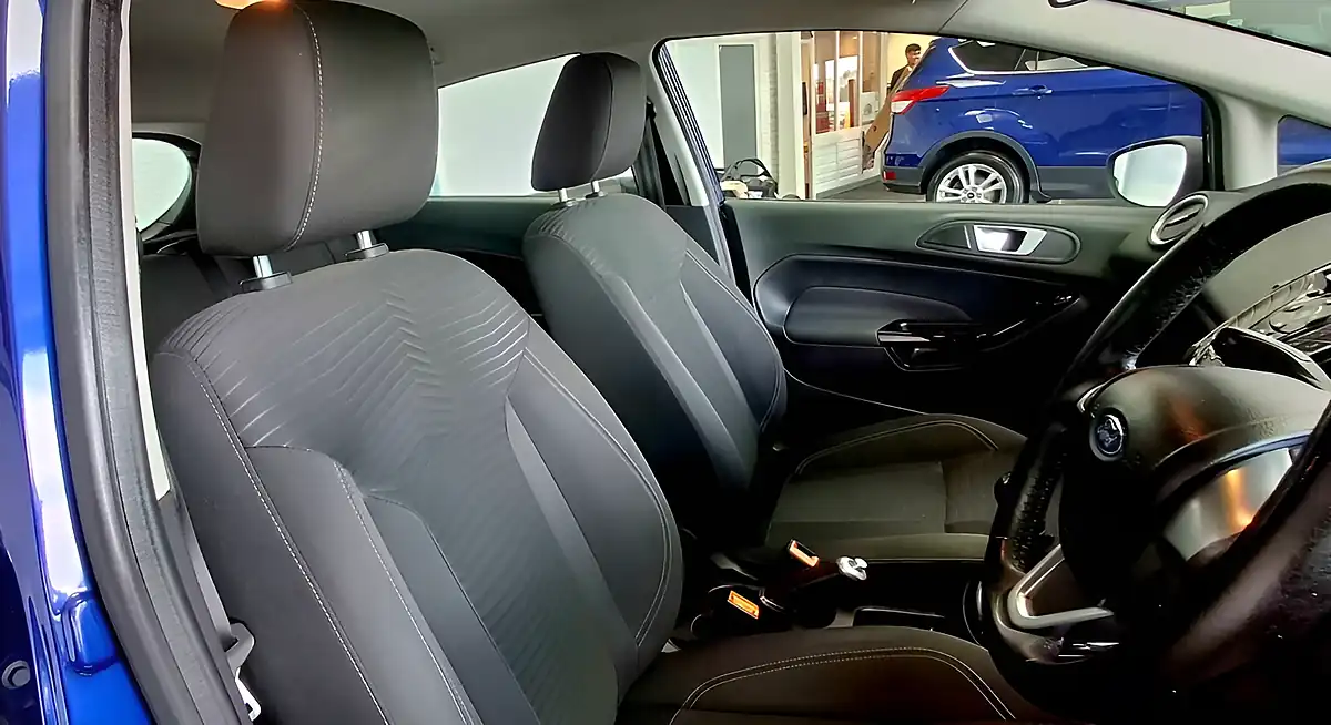 Used 2015 Ford Fiesta Zetec Blue - Interior and Exterior details 12