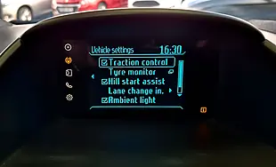 Used 2015 Ford Fiesta Zetec Blue - Interior and Exterior details 16