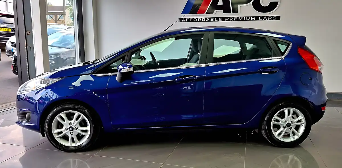 Used 2015 Ford Fiesta Zetec Blue - Interior and Exterior details 2