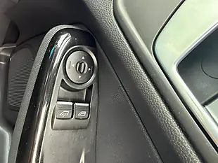 Used 2015 Ford Fiesta Zetec Blue - Interior and Exterior details 11