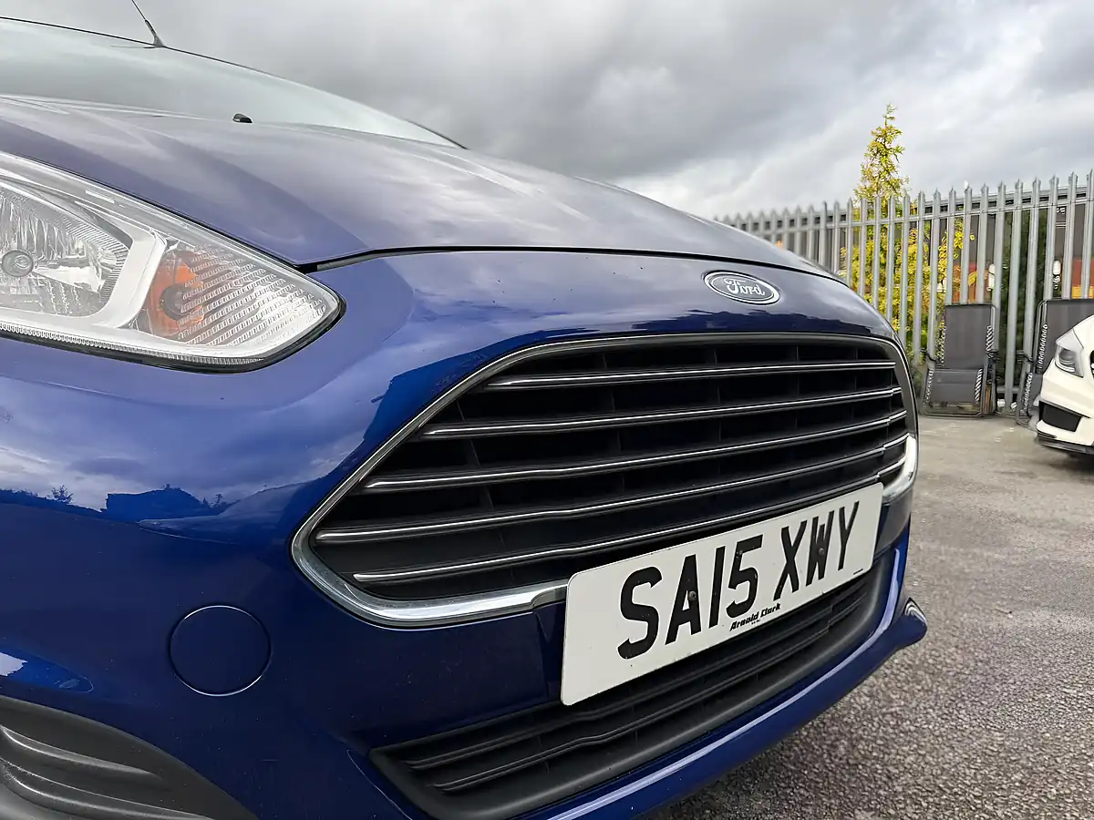 Used 2015 Ford Fiesta Zetec Blue - Interior and Exterior details 18