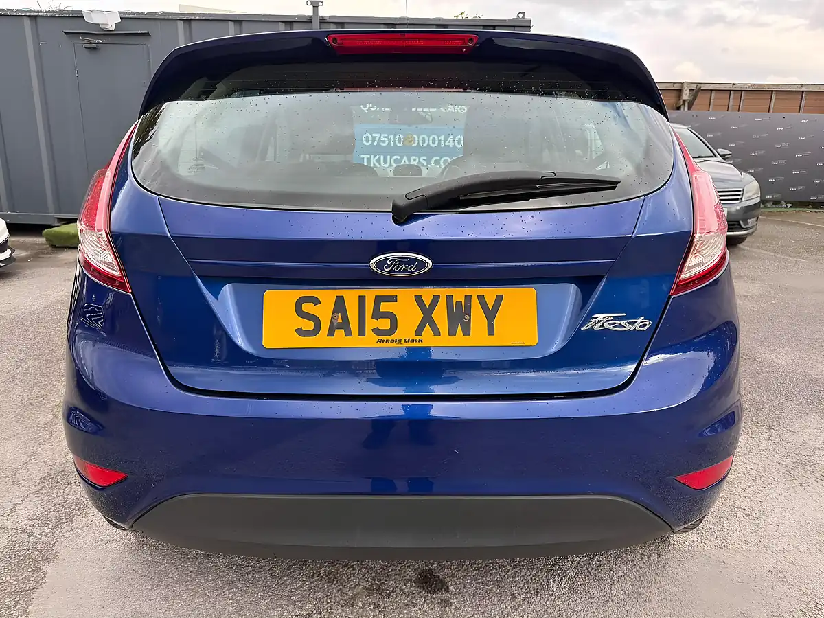 Used 2015 Ford Fiesta Zetec Blue - Interior and Exterior details 6