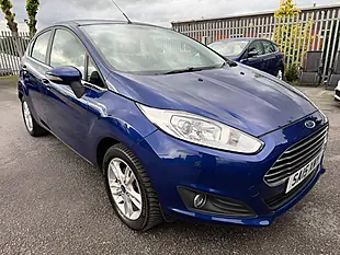 Used 2015 Ford Fiesta Zetec Blue - Interior and Exterior details 9