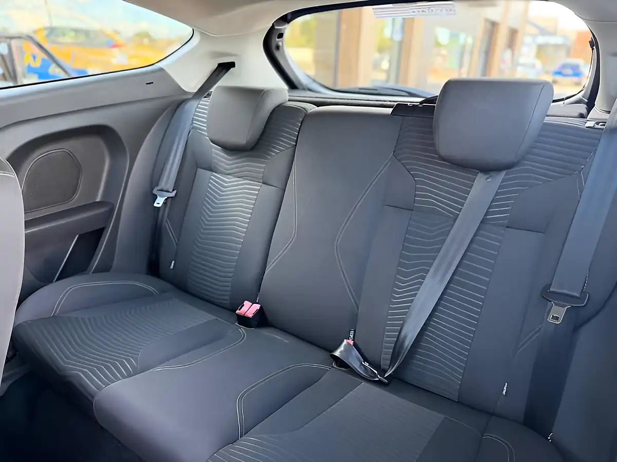 Used 2015 Ford Fiesta Zetec Blue - Interior and Exterior details 12