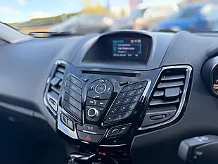 Used 2015 Ford Fiesta Zetec Blue - Interior and Exterior details 6