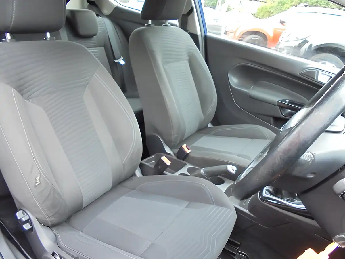 Used 2015 Ford Fiesta Zetec Blue - Interior and Exterior details 13