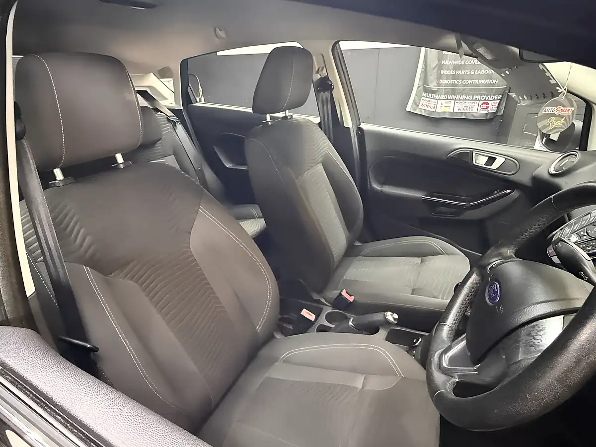 Used 2015 Ford Fiesta Zetec Grey - Interior and Exterior details 16