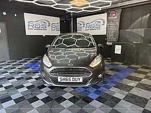 Used 2015 Ford Fiesta Zetec Grey - Interior and Exterior details 8