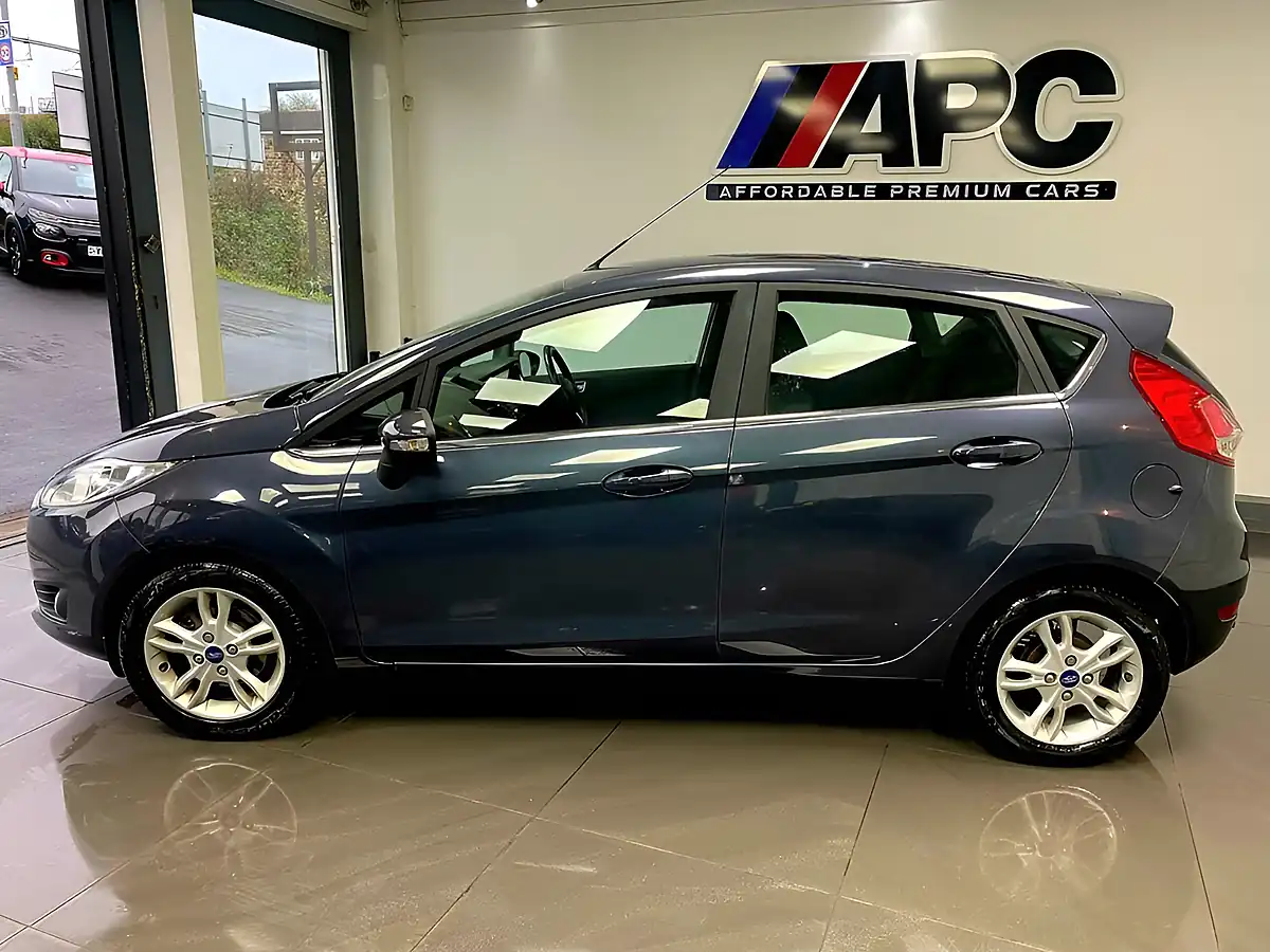 Used 2015 Ford Fiesta Zetec Grey - Interior and Exterior details 2