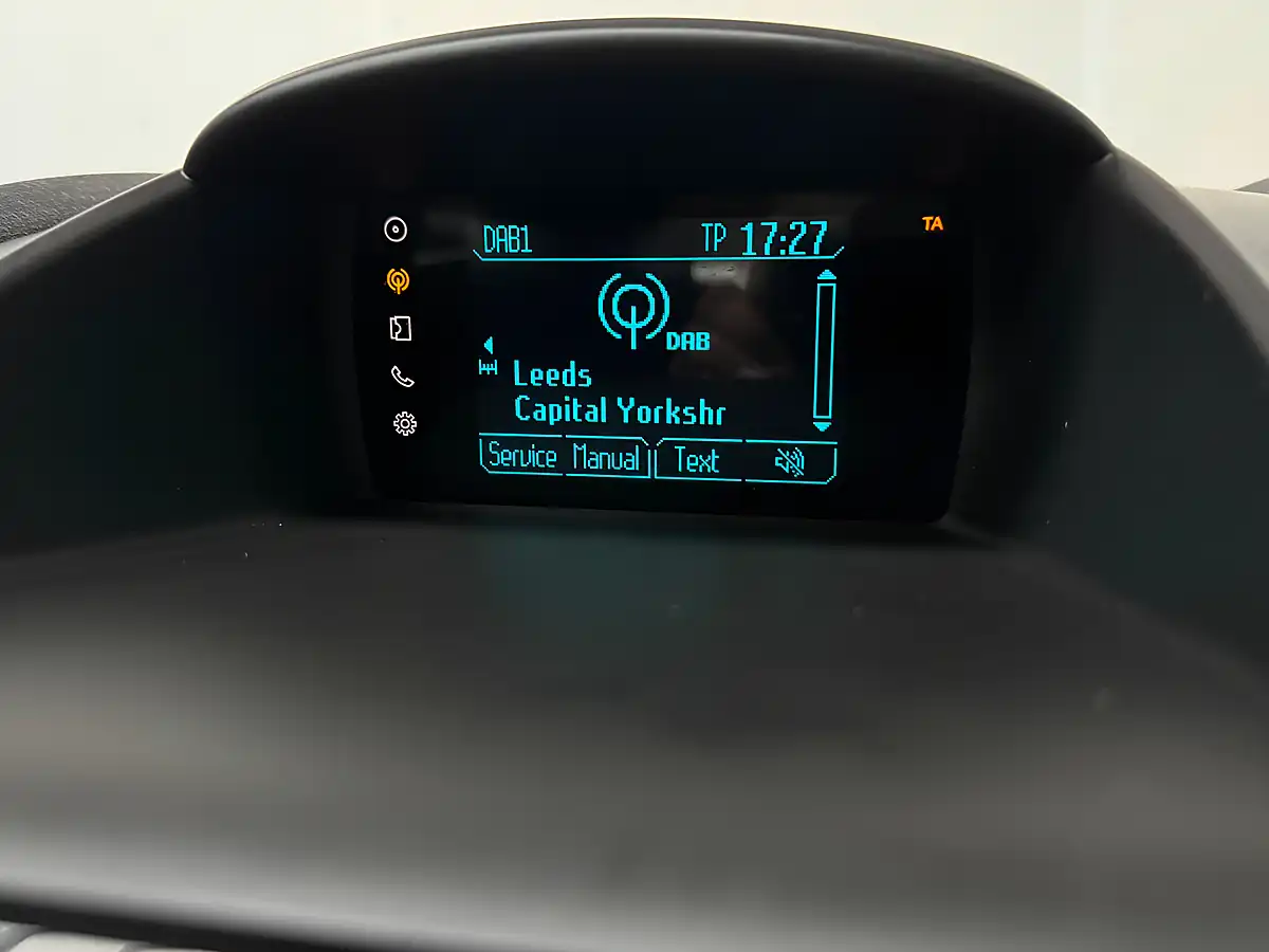 Used 2015 Ford Fiesta Zetec Magnetic Grey - Interior and Exterior details 13