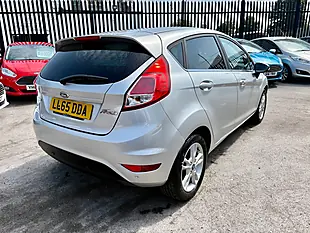 Used 2015 Ford Fiesta Zetec Moondust Silver - Interior and Exterior details 4