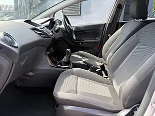 Used 2015 Ford Fiesta Zetec Moondust Silver - Interior and Exterior details 9
