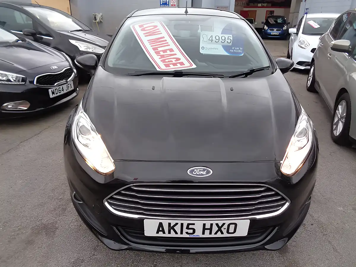 Used 2015 Ford Fiesta Zetec Panther Black - Interior and Exterior details 12