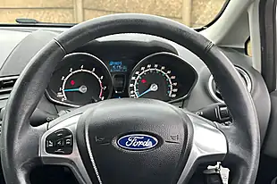 Used 2015 Ford Fiesta Zetec Polar White - Interior and Exterior details 10